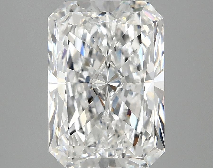 3.31 Carat Radiant Shaped Ideal Cut VS1 IGI Certified Lab Grown Diamond
