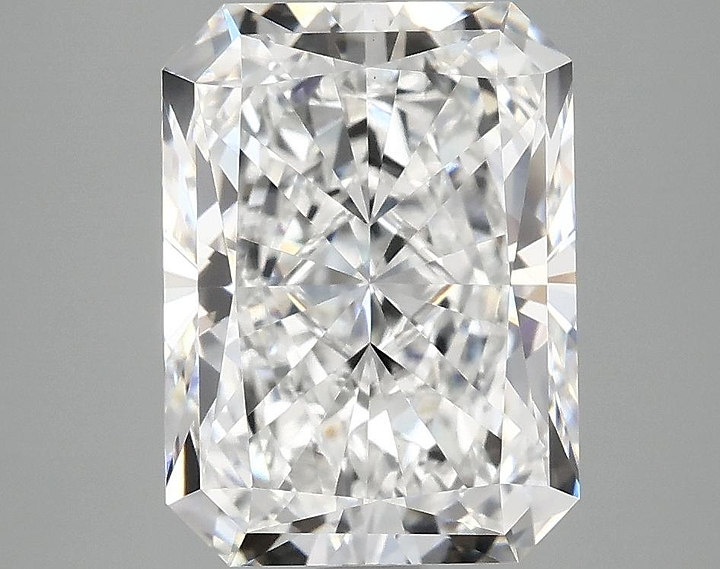4.09 Carat Radiant Shaped Excellent Cut VVS2 IGI Certified Lab Grown Diamond