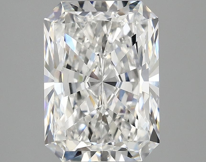 3.01 Carat Radiant Shaped Ideal Cut VVS2 IGI Certified Lab Grown Diamond
