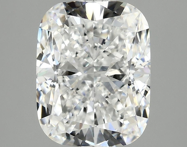 3.09 Carat Cushion Shaped Excellent Cut VVS2 IGI Certified Lab Grown Diamond