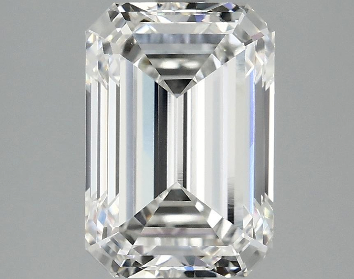 3.05 Carat Emerald Shaped Ideal Cut VS1 IGI Certified Lab Grown Diamond