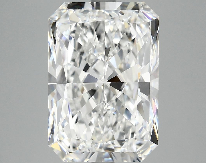 4.99 Carat Radiant Shaped Ideal Cut VVS2 IGI Certified Lab Grown Diamond