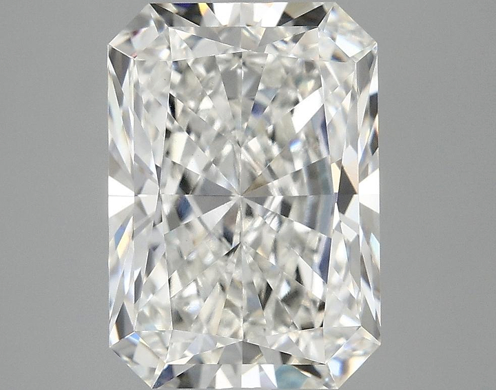 4.04 Carat Radiant Shaped Ideal Cut VS1 IGI Certified Lab Grown Diamond