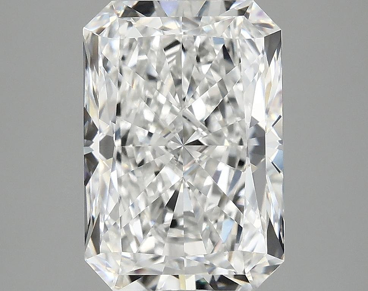 4.03 Carat Radiant Shaped Ideal Cut VVS2 IGI Certified Lab Grown Diamond