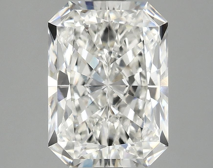 2.9 Carat Radiant Shaped Excellent Cut VVS2 IGI Certified Lab Grown Diamond