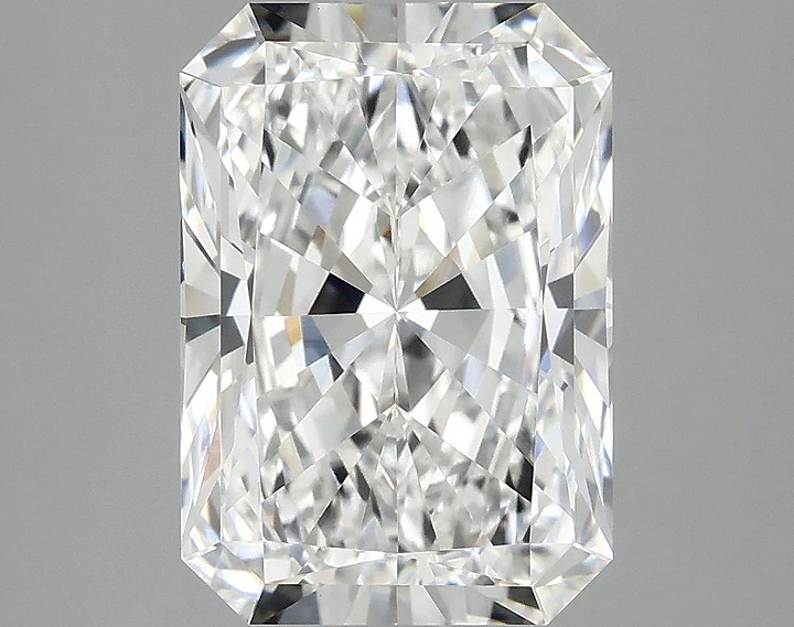 4.02 Carat Radiant Shaped Ideal Cut VVS2 IGI Certified Lab Grown Diamond