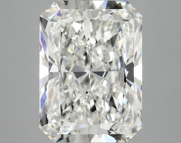 4.1 Carat Radiant Shaped Excellent Cut VVS2 IGI Certified Lab Grown Diamond