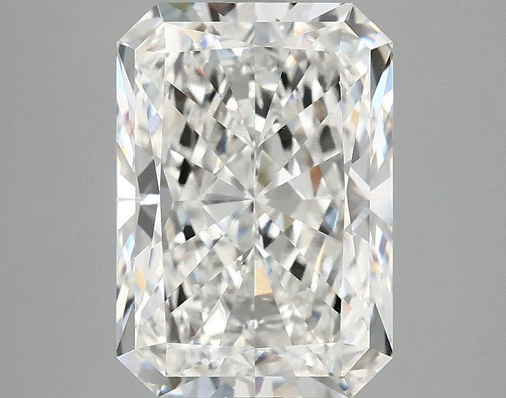 4.02 Carat Radiant Shaped Ideal Cut VVS2 IGI Certified Lab Grown Diamond
