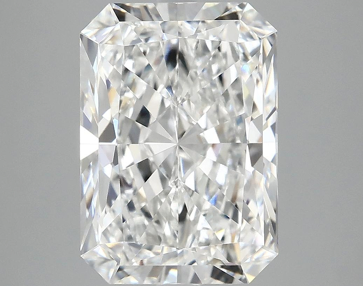 4.99 Carat Radiant Shaped Ideal Cut VVS2 IGI Certified Lab Grown Diamond