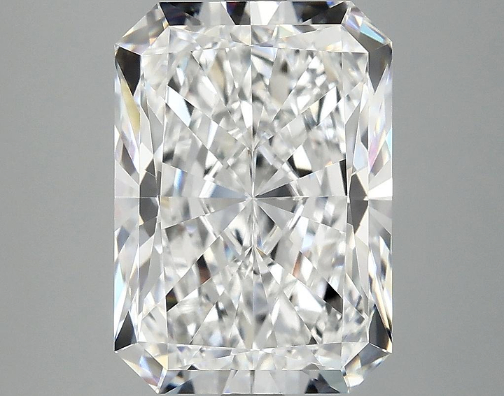 4.94 Carat Radiant Shaped Ideal Cut VVS2 IGI Certified Lab Grown Diamond