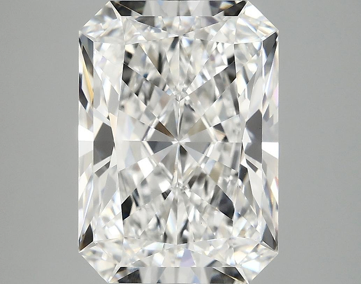 5.06 Carat Radiant Shaped Ideal Cut VVS2 IGI Certified Lab Grown Diamond