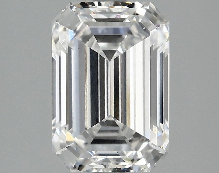 2.5 Carat Emerald Shaped Ideal Cut VS2 IGI Certified Lab Grown Diamond