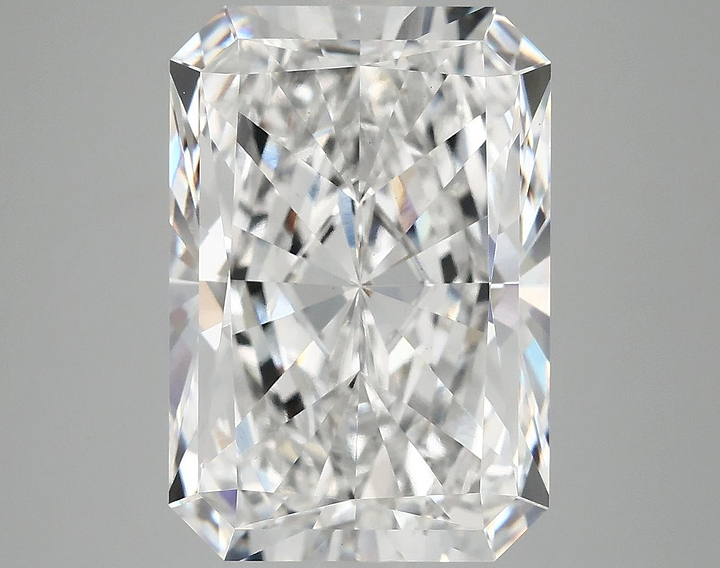 7.86 Carat Radiant Shaped Ideal Cut VVS2 IGI Certified Lab Grown Diamond