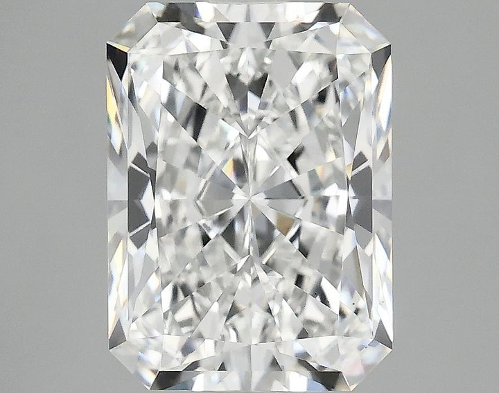 3.1 Carat Radiant Shaped Excellent Cut VS1 IGI Certified Lab Grown Diamond