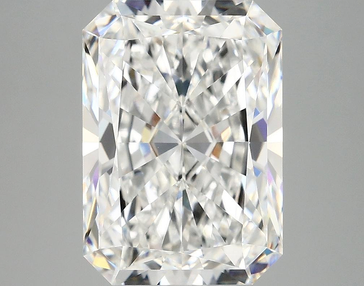 4.99 Carat Radiant Shaped Ideal Cut VVS2 IGI Certified Lab Grown Diamond