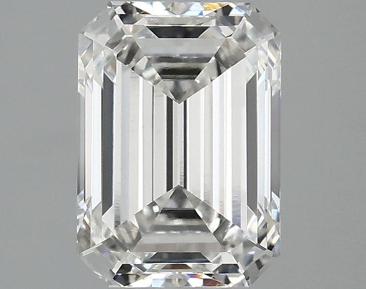 2.1 Carat Emerald Shaped Ideal Cut VS1 IGI Certified Lab Grown Diamond