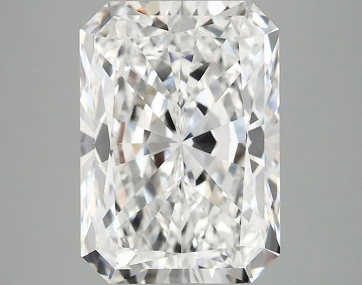 4.99 Carat Radiant Shaped Ideal Cut VVS2 IGI Certified Lab Grown Diamond