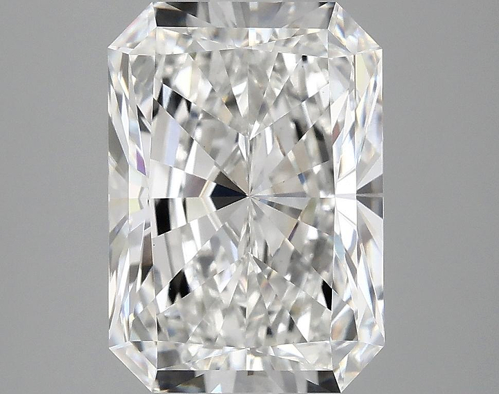 4.01 Carat Radiant Shaped Ideal Cut VVS2 IGI Certified Lab Grown Diamond