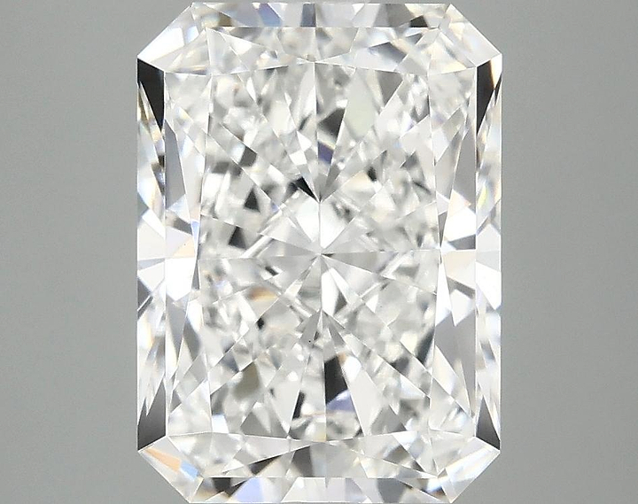 4.08 Carat Radiant Shaped Excellent Cut VS1 IGI Certified Lab Grown Diamond