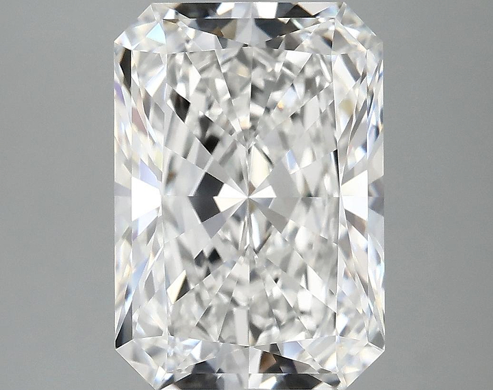 4.98 Carat Radiant Shaped Ideal Cut VVS2 IGI Certified Lab Grown Diamond