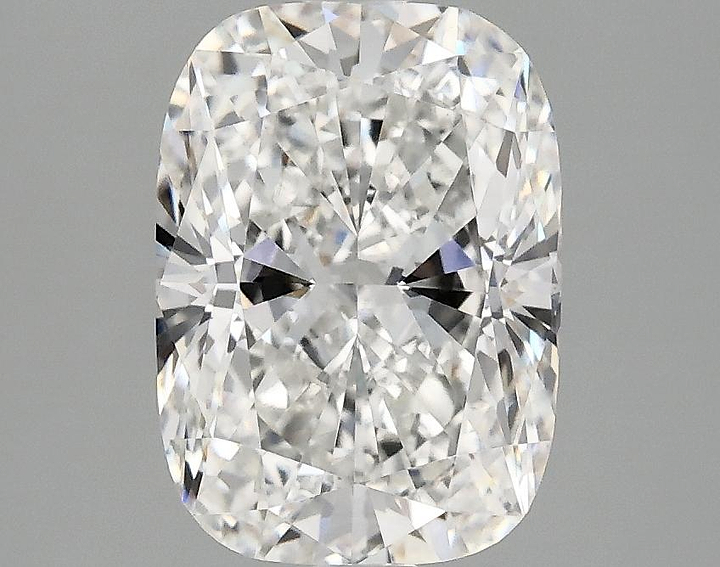 2.5 Carat Cushion Shaped Excellent Cut VVS2 IGI Certified Lab Grown Diamond