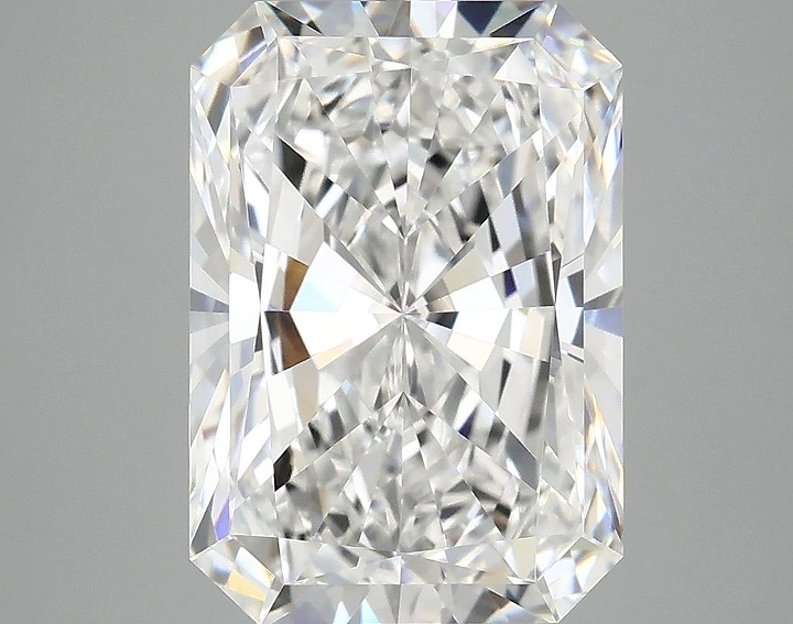 4.98 Carat Radiant Shaped Ideal Cut VVS2 IGI Certified Lab Grown Diamond