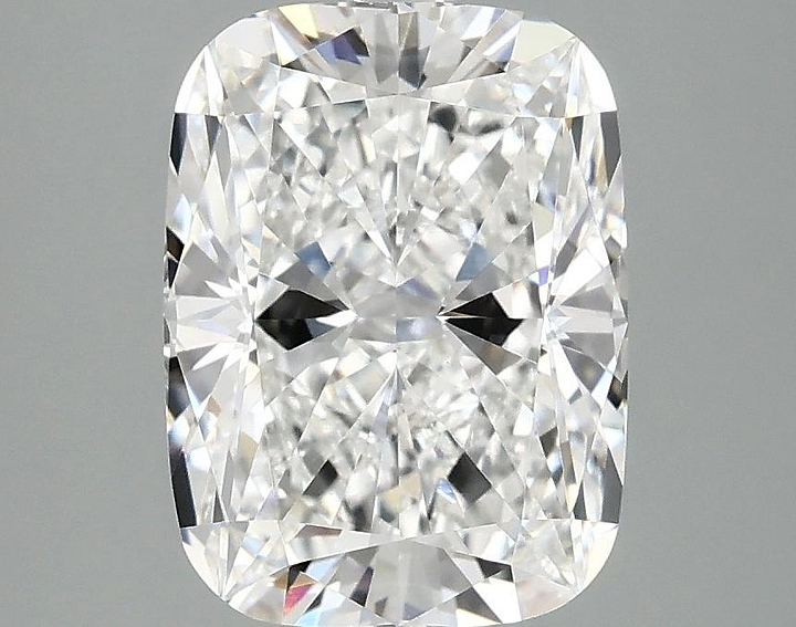 3.05 Carat Cushion Shaped Excellent Cut VVS2 IGI Certified Lab Grown Diamond