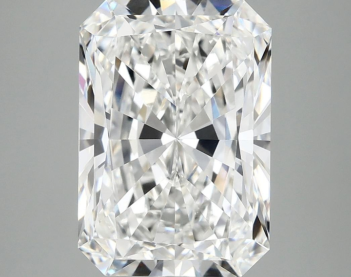 4.99 Carat Radiant Shaped Ideal Cut VVS2 IGI Certified Lab Grown Diamond
