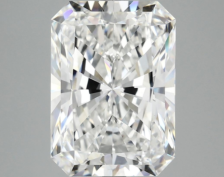 4.97 Carat Radiant Shaped Ideal Cut VS1 IGI Certified Lab Grown Diamond