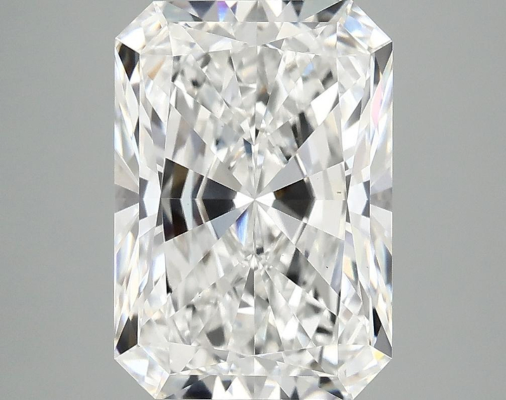 4.48 Carat Radiant Shaped Ideal Cut VS1 IGI Certified Lab Grown Diamond