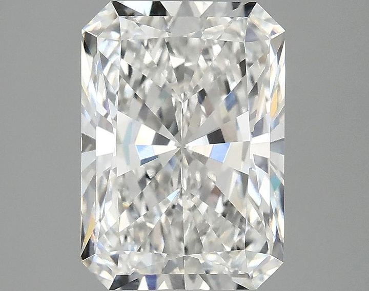 3.04 Carat Radiant Shaped Ideal Cut VS1 IGI Certified Lab Grown Diamond