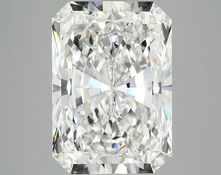 4.03 Carat Radiant Shaped Ideal Cut VS1 IGI Certified Lab Grown Diamond