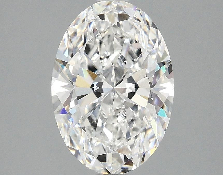 2.0 Carat Oval Shaped Ideal Cut VS1 IGI Certified Lab Grown Diamond
