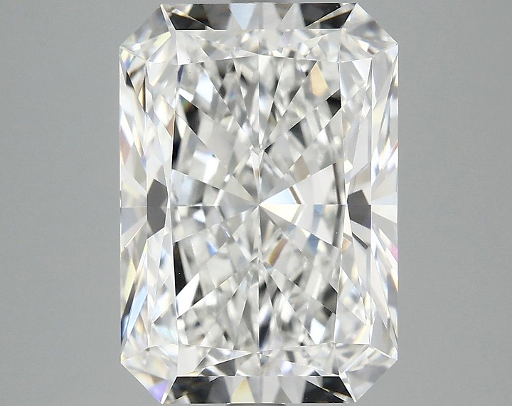 4.97 Carat Radiant Shaped Ideal Cut VVS2 IGI Certified Lab Grown Diamond