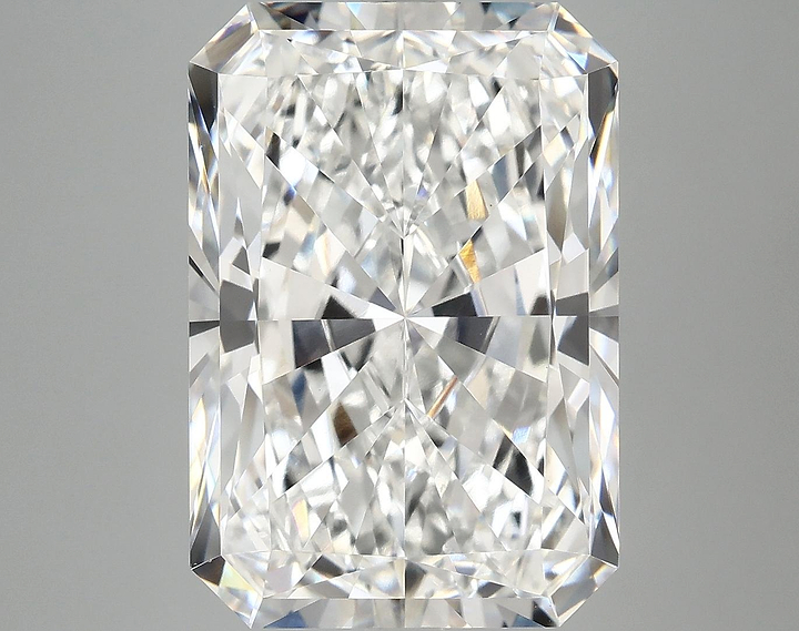 9.85 Carat Radiant Shaped Ideal Cut VVS2 IGI Certified Lab Grown Diamond