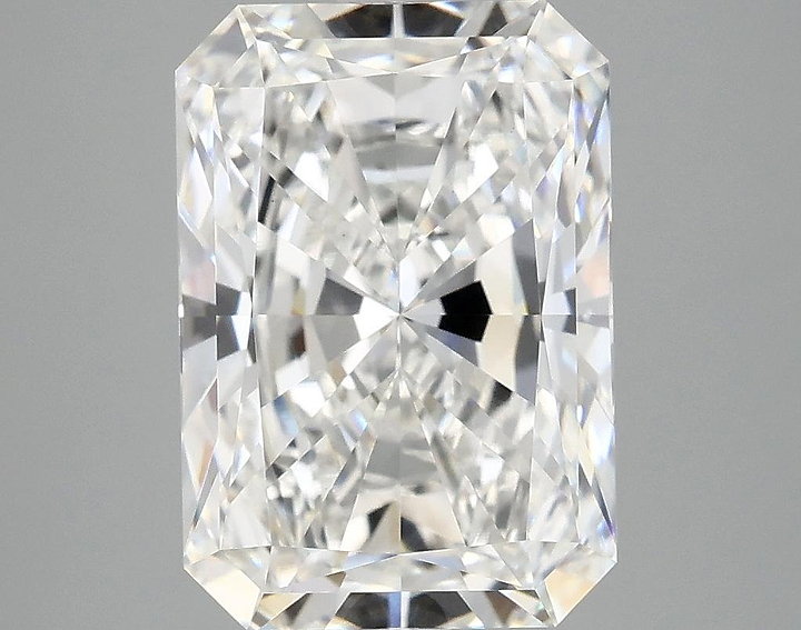 4.46 Carat Radiant Shaped Ideal Cut VVS2 IGI Certified Lab Grown Diamond