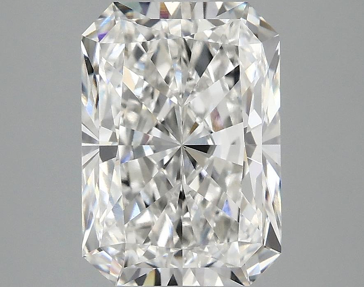 3.03 Carat Radiant Shaped Ideal Cut VVS2 IGI Certified Lab Grown Diamond