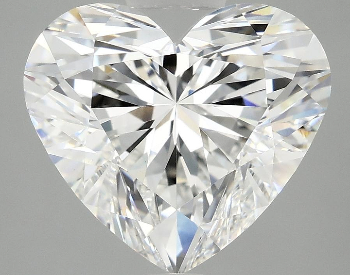5.06 Carat Heart Shaped Ideal Cut VVS2 IGI Certified Lab Grown Diamond