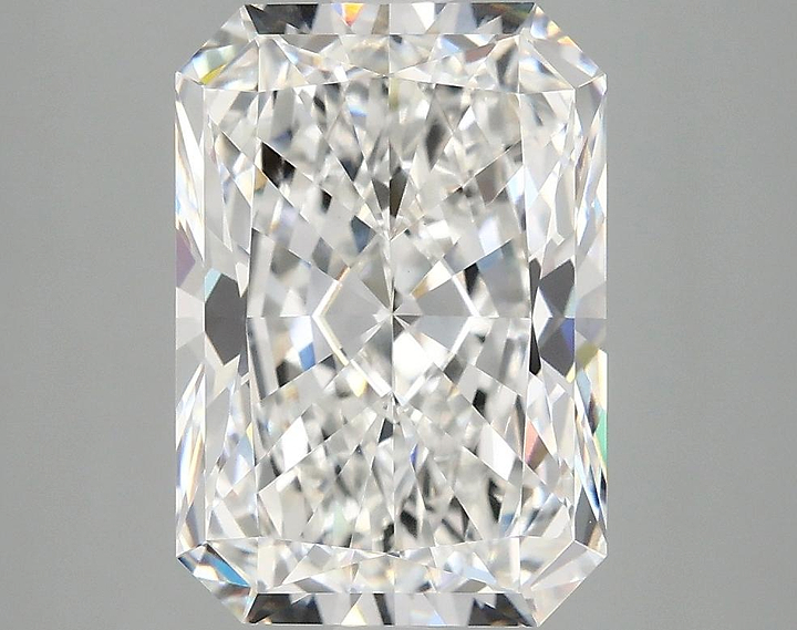 4.09 Carat Radiant Shaped Ideal Cut VVS2 IGI Certified Lab Grown Diamond