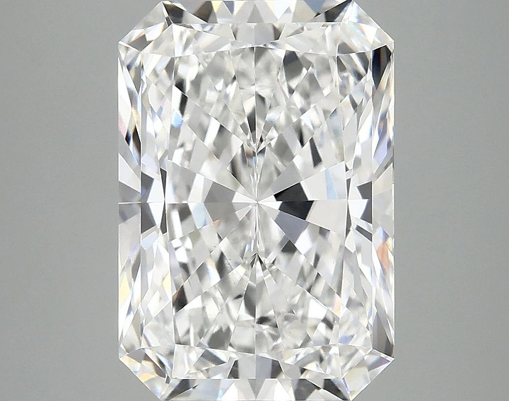 4.98 Carat Radiant Shaped Ideal Cut VVS2 IGI Certified Lab Grown Diamond