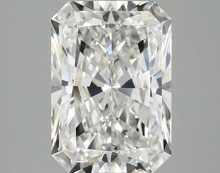 3.1 Carat Radiant Shaped Ideal Cut VS2 IGI Certified Lab Grown Diamond