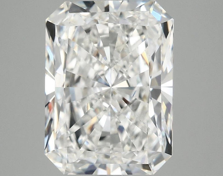4.09 Carat Radiant Shaped Excellent Cut VS1 IGI Certified Lab Grown Diamond