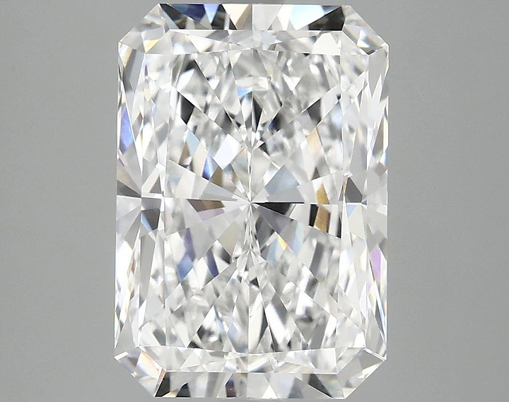 4.0 Carat Radiant Shaped Ideal Cut VVS2 IGI Certified Lab Grown Diamond