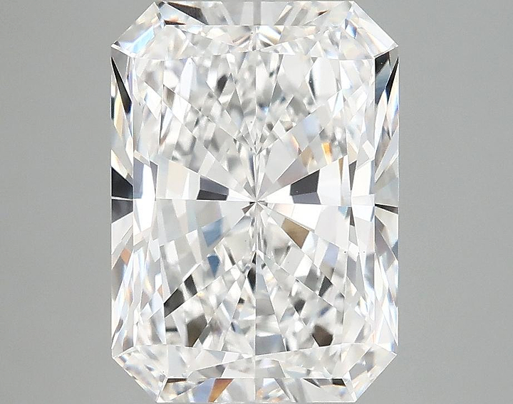4.0 Carat Radiant Shaped Ideal Cut VS1 IGI Certified Lab Grown Diamond