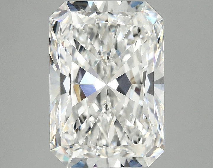 4.35 Carat Radiant Shaped Ideal Cut VVS2 IGI Certified Lab Grown Diamond