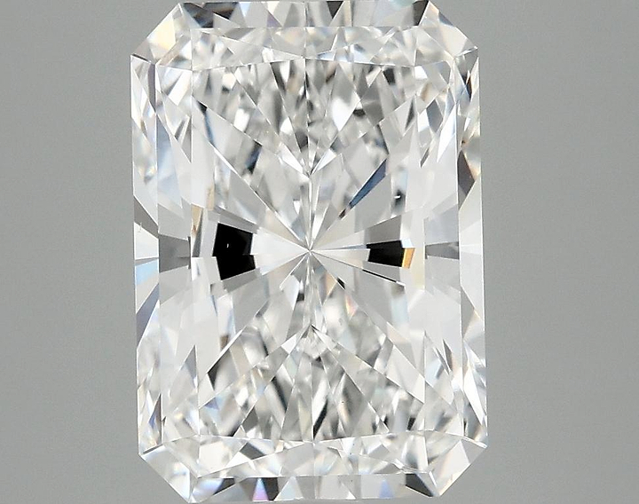 3.89 Carat Radiant Shaped Ideal Cut VS2 IGI Certified Lab Grown Diamond