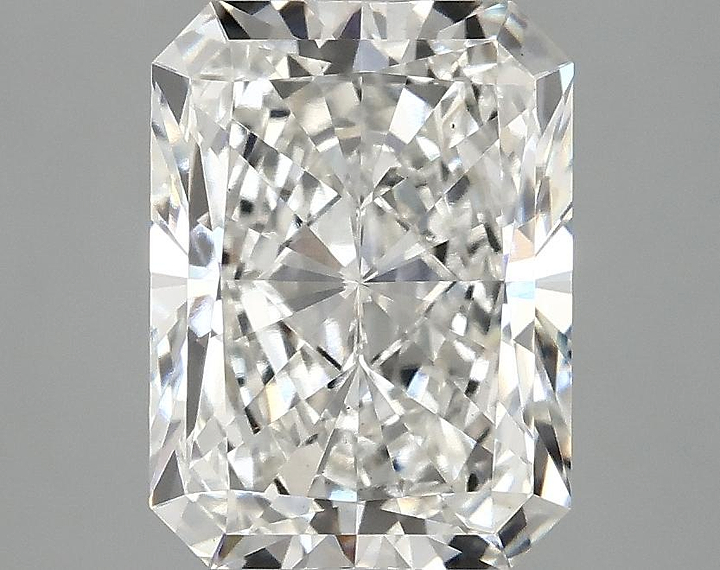 2.99 Carat Radiant Shaped Excellent Cut VS2 IGI Certified Lab Grown Diamond