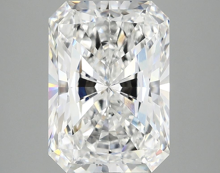 4.19 Carat Radiant Shaped Ideal Cut VVS2 IGI Certified Lab Grown Diamond