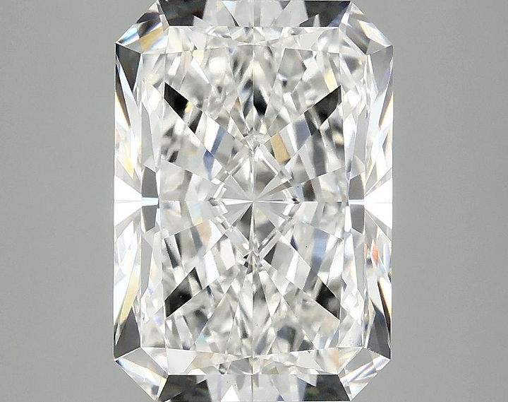 4.23 Carat Radiant Shaped Ideal Cut VS1 IGI Certified Lab Grown Diamond