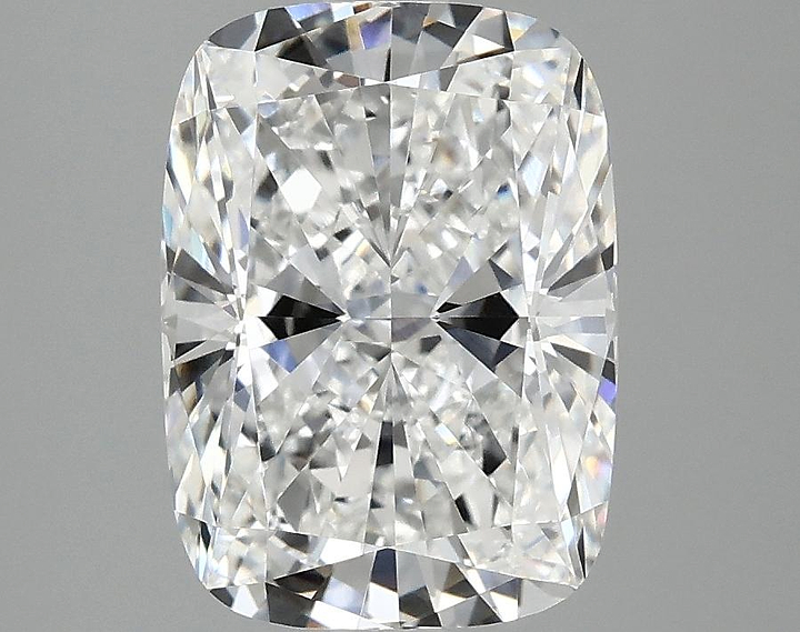 3.09 Carat Cushion Shaped Excellent Cut VVS2 IGI Certified Lab Grown Diamond